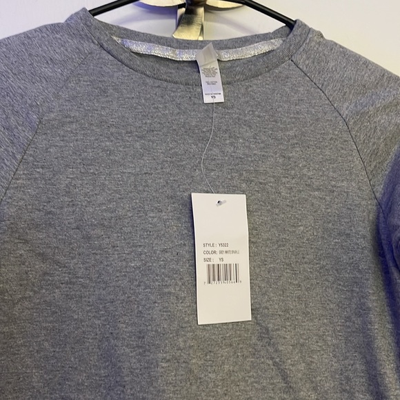 Top - Picture 4 of 6